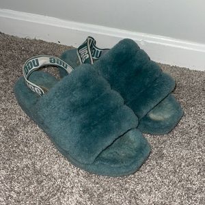 Womens UGG Slippers Sz 10